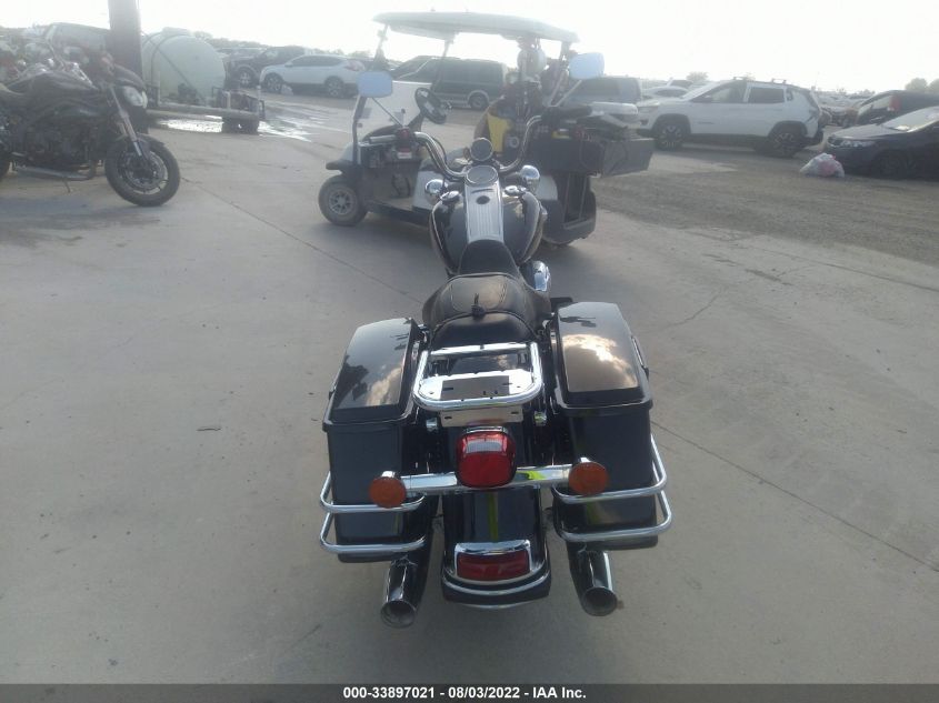 2011 HARLEY-DAVIDSON FLHP 1HD1FHM1XBB619926