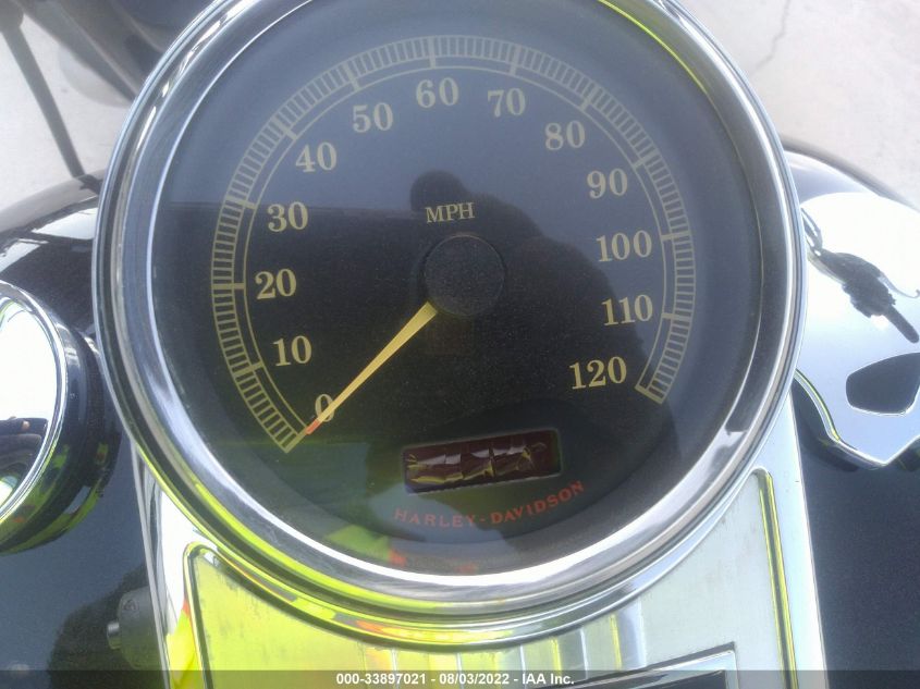 2011 HARLEY-DAVIDSON FLHP 1HD1FHM1XBB619926