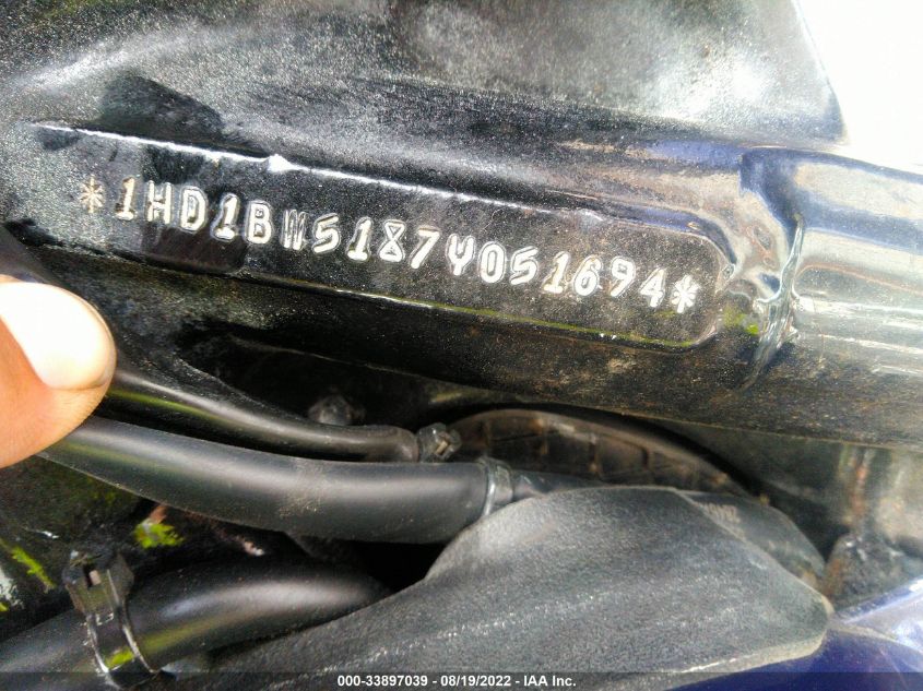 2007 HARLEY-DAVIDSON FLSTC 1HD1BW5187Y051694