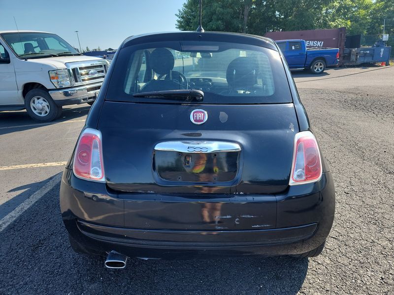2015 FIAT 500 POP 3C3CFFAR6FT750207