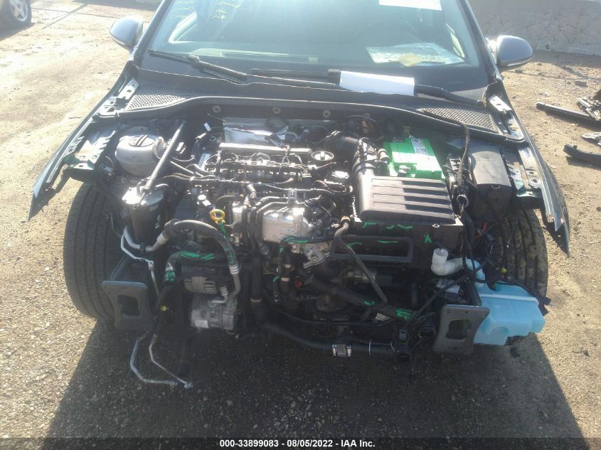 2015 VOLKSWAGEN GOLF SPORTWAGEN TDI SE 3VWCA7AU8FM515612