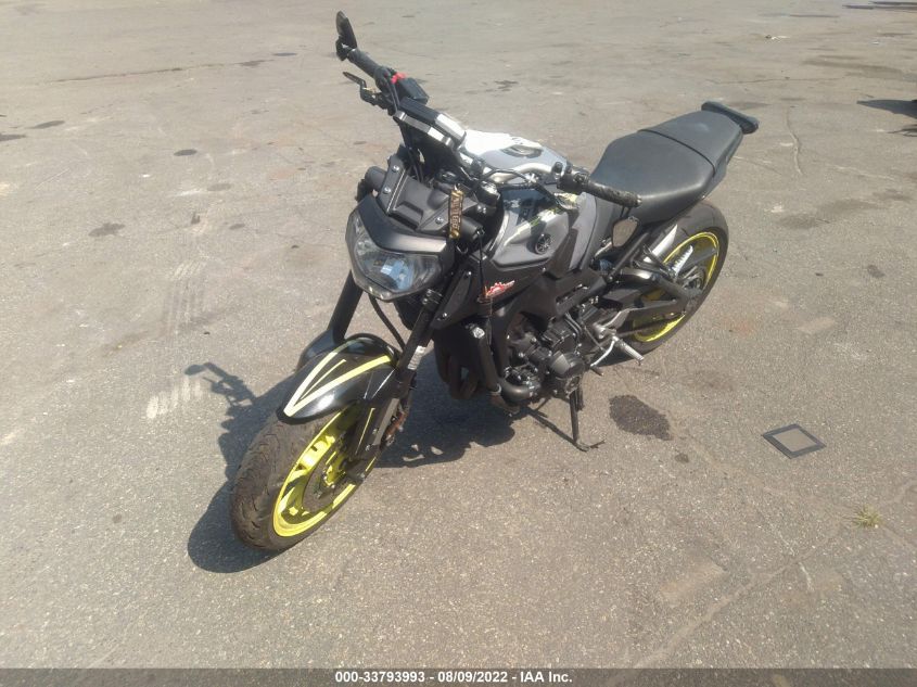 2016 YAMAHA FZ09 JYARN33E6GA011330