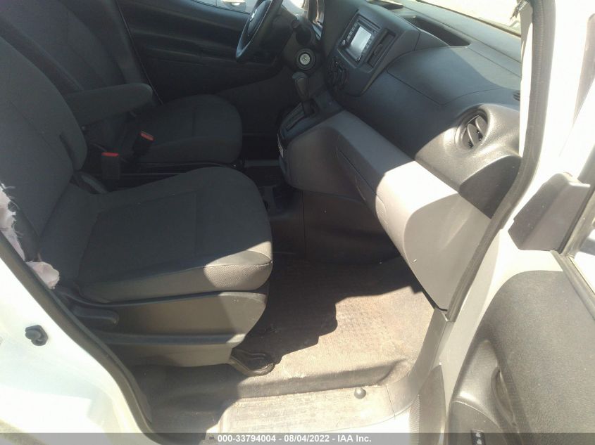 2015 NISSAN NV200 SV 3N6CM0KN7FK729606