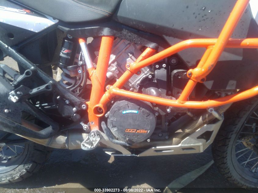 2017 KTM 1090 ADVENTURE R VBKV49402HM975661