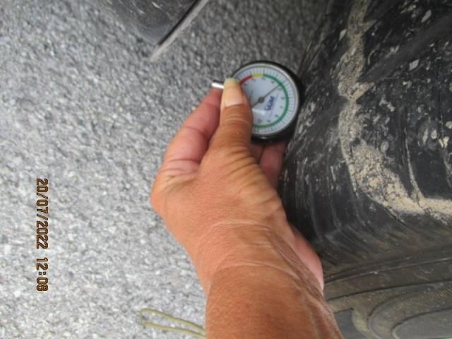 2021 BUICK ENCLAVE ESSENCE 5GAEVAKW0MJ150318
