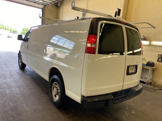 2017 CHEVROLET EXPRESS CARGO VAN 1GCWGBFFXH1119175