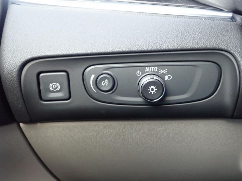 2020 BUICK ENCLAVE PREMIUM 5GAEVBKW8LJ136767