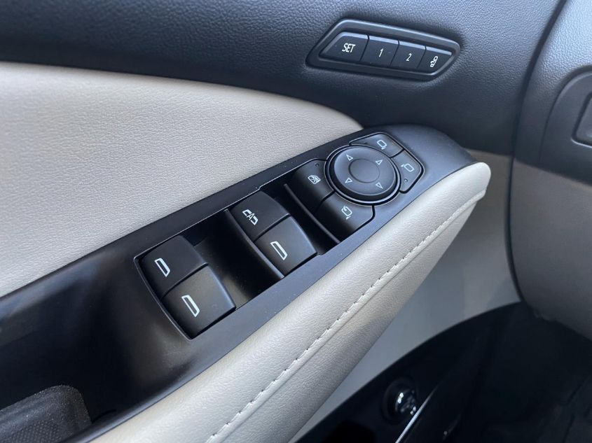 2020 BUICK ENCLAVE PREMIUM 5GAEVBKW8LJ136767