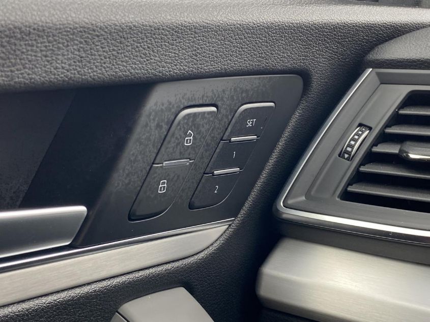 2019 AUDI SQ5 PRESTIGE WA1C4AFY0K2139342