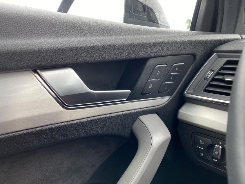 2019 AUDI SQ5 PRESTIGE WA1C4AFY0K2139342