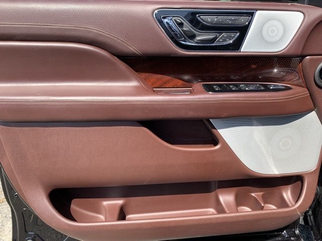 2020 LINCOLN NAVIGATOR L BLACK LABEL 5LMJJ3TT3LEL10202