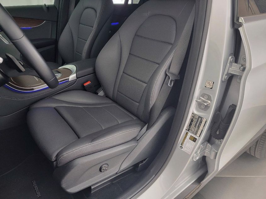 2020 MERCEDES-BENZ GLC GLC 300 W1N0G8EB1LF828718