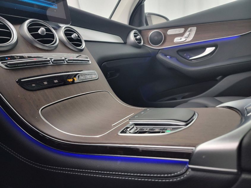 2020 MERCEDES-BENZ GLC GLC 300 W1N0G8EB1LF828718