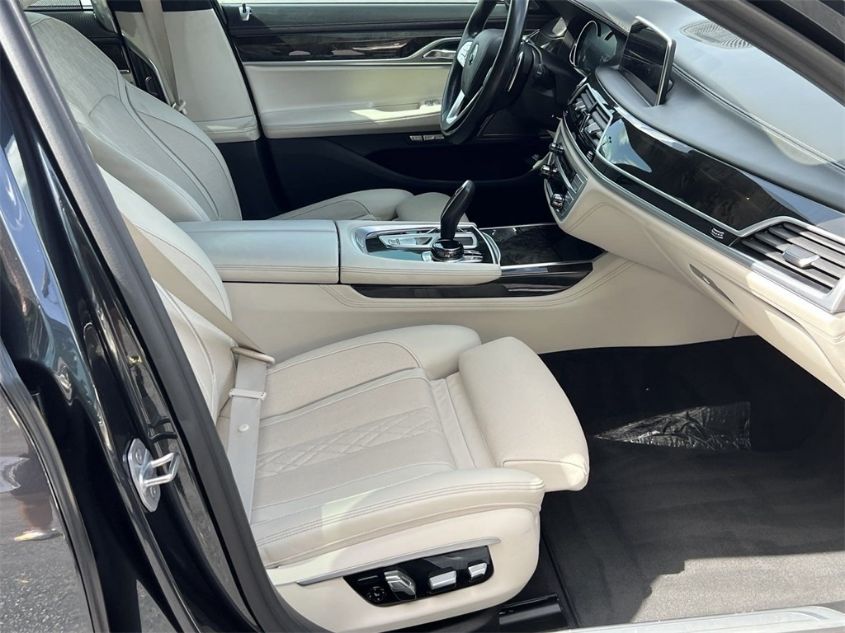 2017 BMW 7 SERIES 750I WBA7F0C58HGM21193