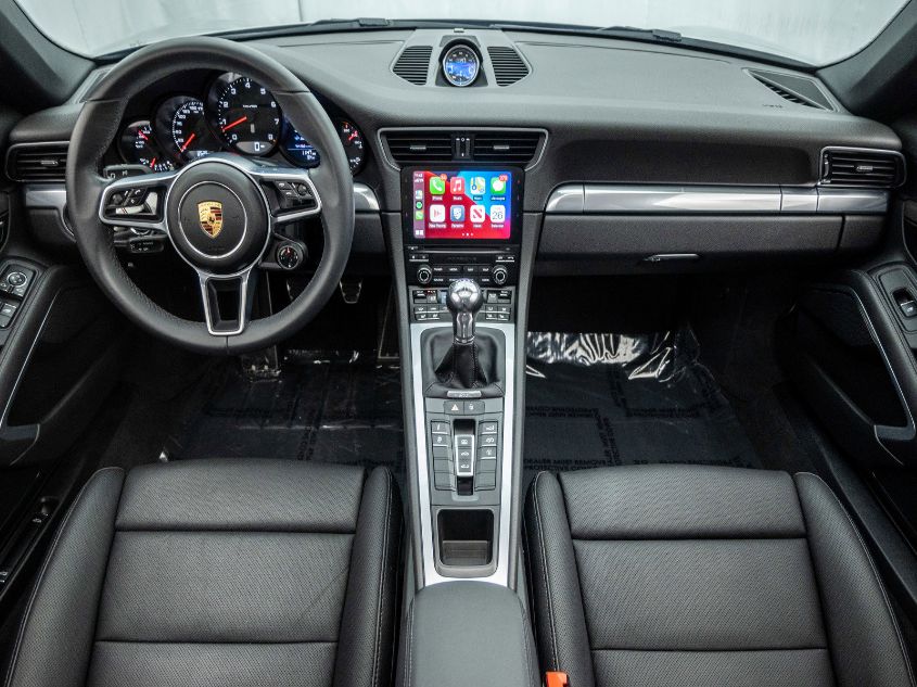 2017 PORSCHE 911 CARRERA WP0AB2A90HS122168