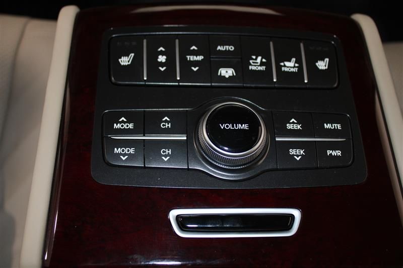 2013 HYUNDAI EQUUS SIGNATURE KMHGH4JH7DU071970