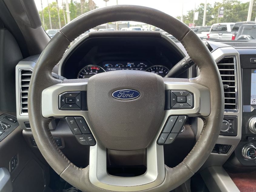 2017 FORD SUPER DUTY F-350 DRW LARIAT 1FT8W3DT9HED08189