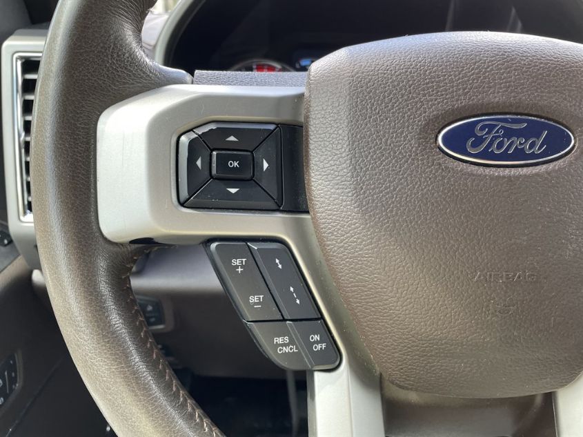 2017 FORD SUPER DUTY F-350 DRW LARIAT 1FT8W3DT9HED08189