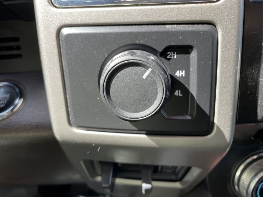 2017 FORD SUPER DUTY F-350 DRW LARIAT 1FT8W3DT9HED08189