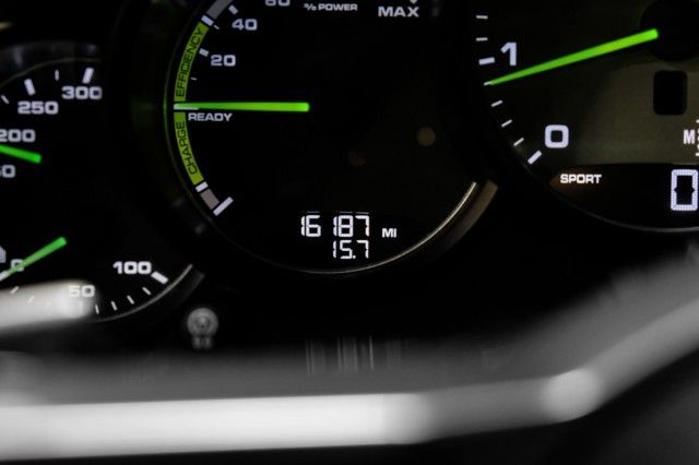 2015 PORSCHE CAYENNE S E-HYBRID WP1AE2A29FLA52542