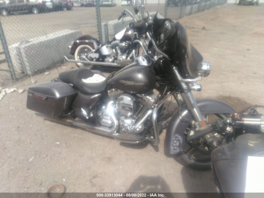 2014 HARLEY-DAVIDSON FLHXS STREET GLIDE SPECIAL 1HD1KRM12EB684825