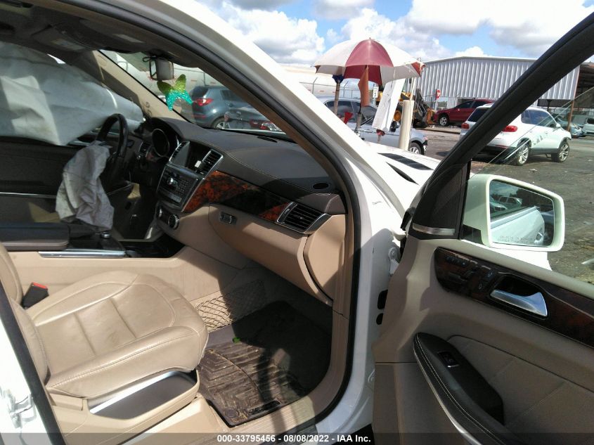 2014 MERCEDES-BENZ GL-CLASS GL 550 4JGDF7DEXEA377866