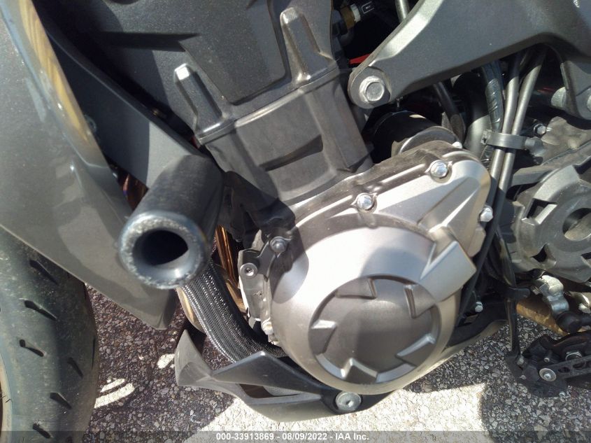 2014 KAWASAKI ZR1000 G JKAZRCG12EA000249