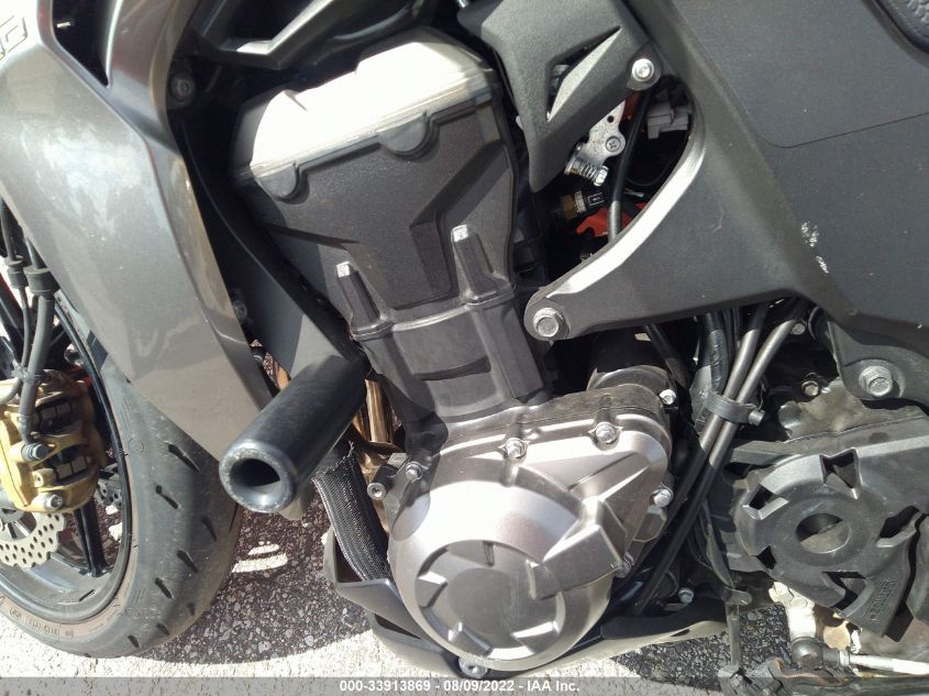 2014 KAWASAKI ZR1000 G JKAZRCG12EA000249