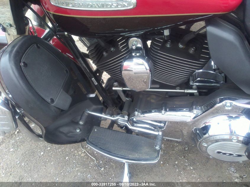 2011 HARLEY-DAVIDSON FLHTK 1HD1KEM12BB634348