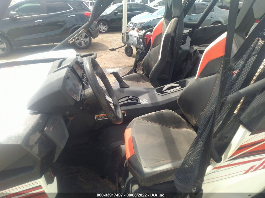 2015 CAN-AM MAVERICK 1000R X RS DPS 3JBPXAP26FJ000697