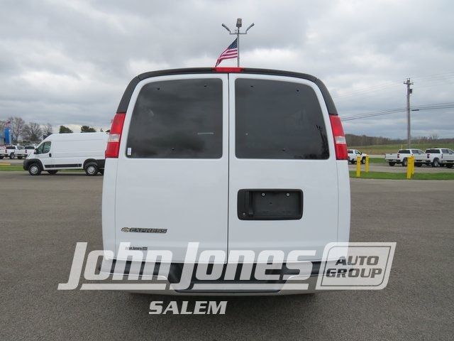 2020 CHEVROLET EXPRESS PASSENGER LT 1GAZGPFG4L1173964
