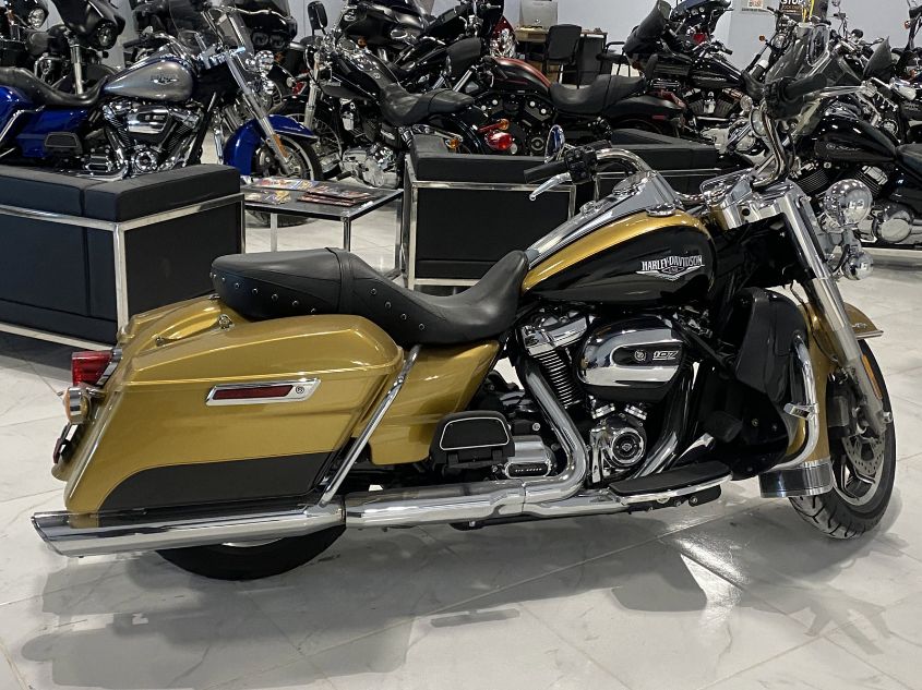 2017 HARLEY-DAVIDSON FLHR ROAD KING 1HD1FBC19HB646297