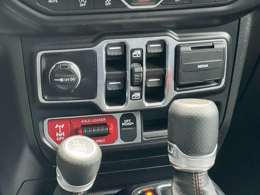 2021 JEEP GLADIATOR MOJAVE 1C6JJTEG2ML561496