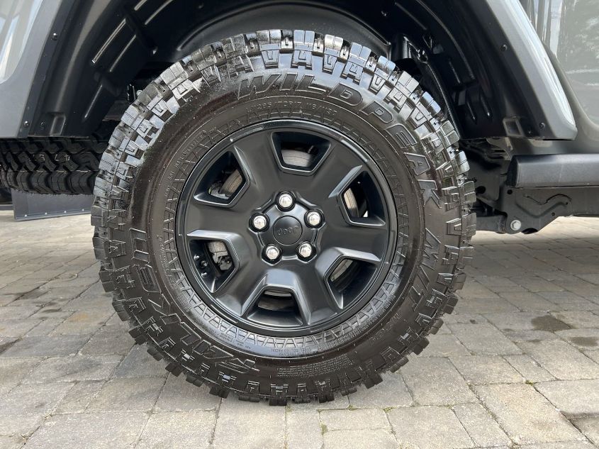 2021 JEEP GLADIATOR MOJAVE 1C6JJTEG2ML561496