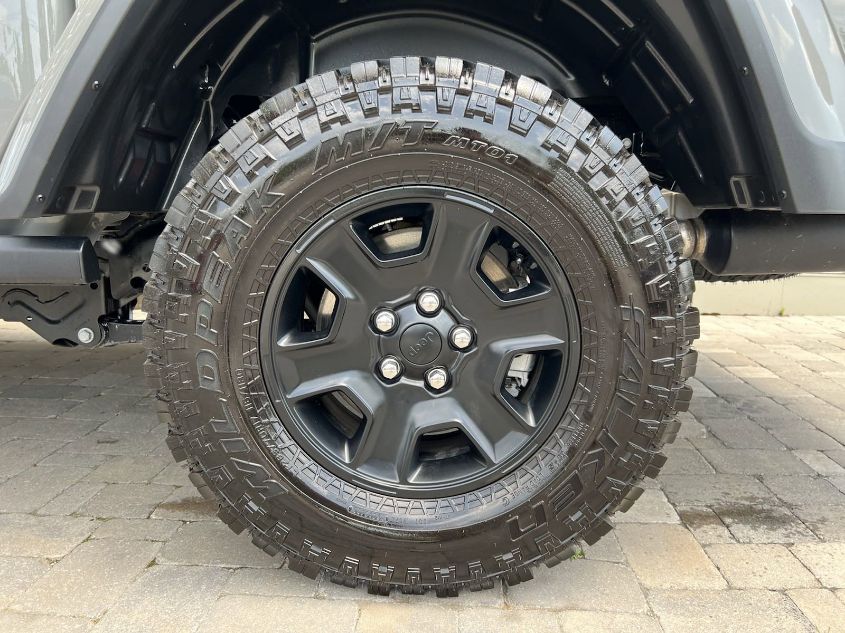 2021 JEEP GLADIATOR MOJAVE 1C6JJTEG2ML561496