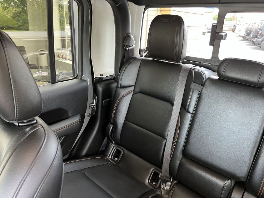2021 JEEP GLADIATOR MOJAVE 1C6JJTEG2ML561496