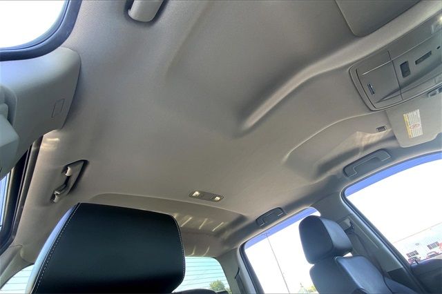 2015 GMC SIERRA 2500HD SLT 1GT12ZE89FF122136