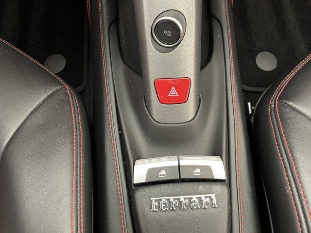 2016 FERRARI 488 GTB ZFF79ALA5G0215383