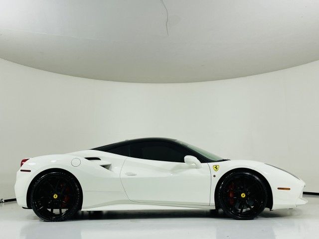 2016 FERRARI 488 GTB ZFF79ALA5G0215383