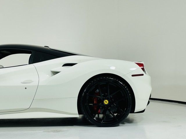 2016 FERRARI 488 GTB ZFF79ALA5G0215383