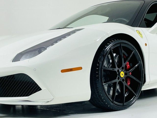 2016 FERRARI 488 GTB ZFF79ALA5G0215383