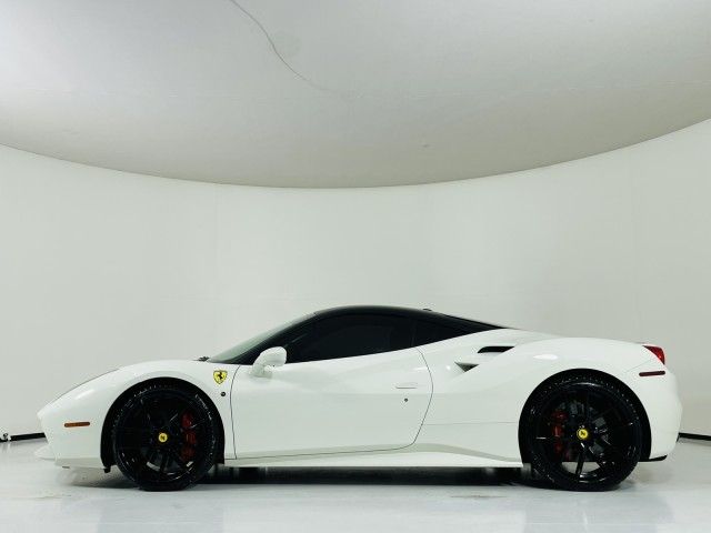 2016 FERRARI 488 GTB ZFF79ALA5G0215383