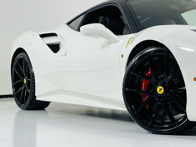 2016 FERRARI 488 GTB ZFF79ALA5G0215383