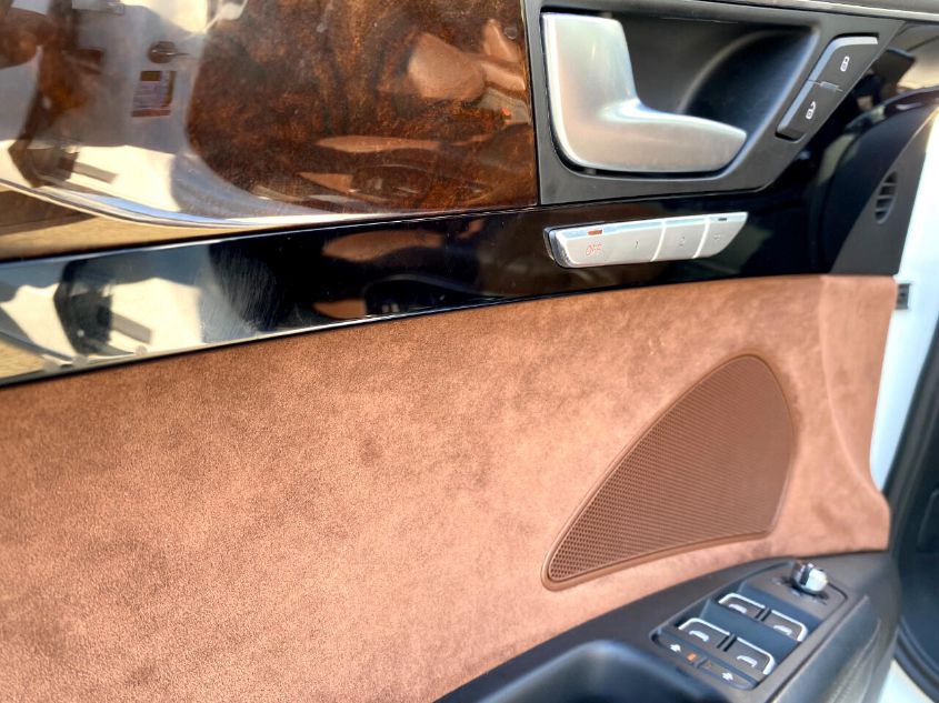 2014 AUDI A8 L 3.0T WAURGAFD8EN008907