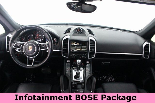 2016 PORSCHE CAYENNE WP1AA2A22GKA37173