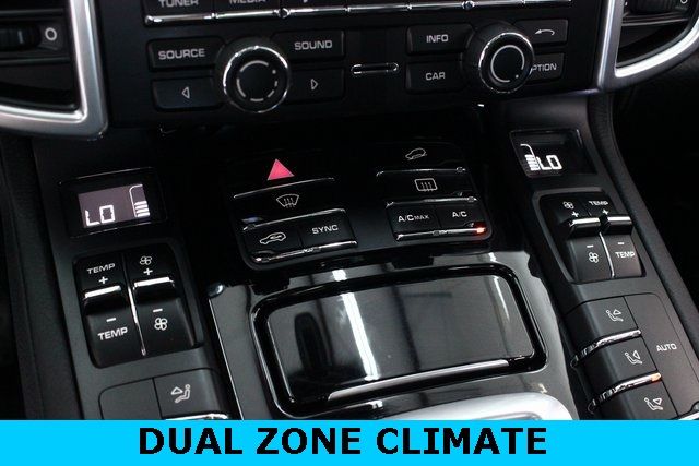 2016 PORSCHE CAYENNE WP1AA2A22GKA37173