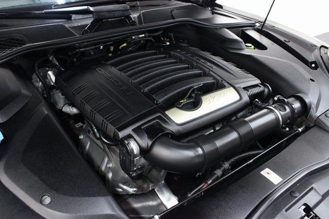 2016 PORSCHE CAYENNE WP1AA2A22GKA37173