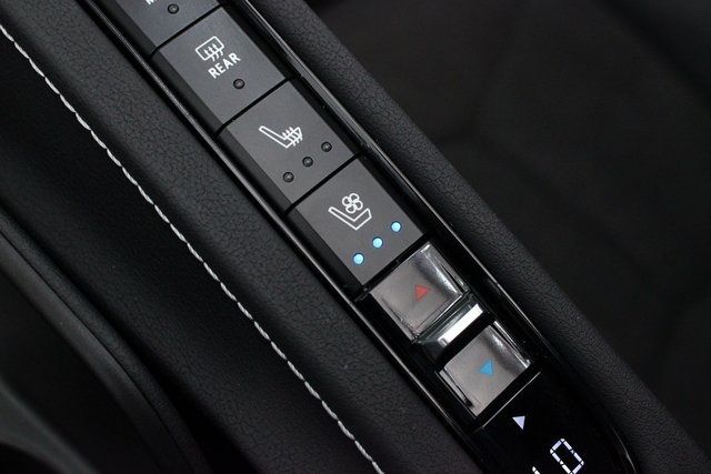 2021 CHEVROLET CORVETTE 2LT 1G1YB2D46M5120540