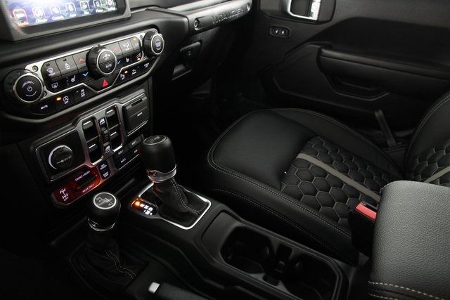2021 JEEP WRANGLER UNLIMITED RUBICON 1C4JJXFM3MW660394