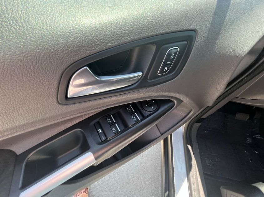 2019 FORD TRANSIT CONNECT WAGON XLT NM0GE9F21K1411706